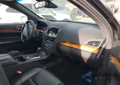 2013 Lincoln Mkt Livery from USA, damaged, VIN 2LMHJ5NK8DBL58619